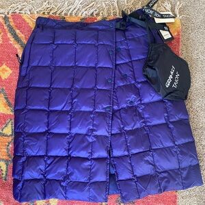 NWT Gramicci W Down Skirt